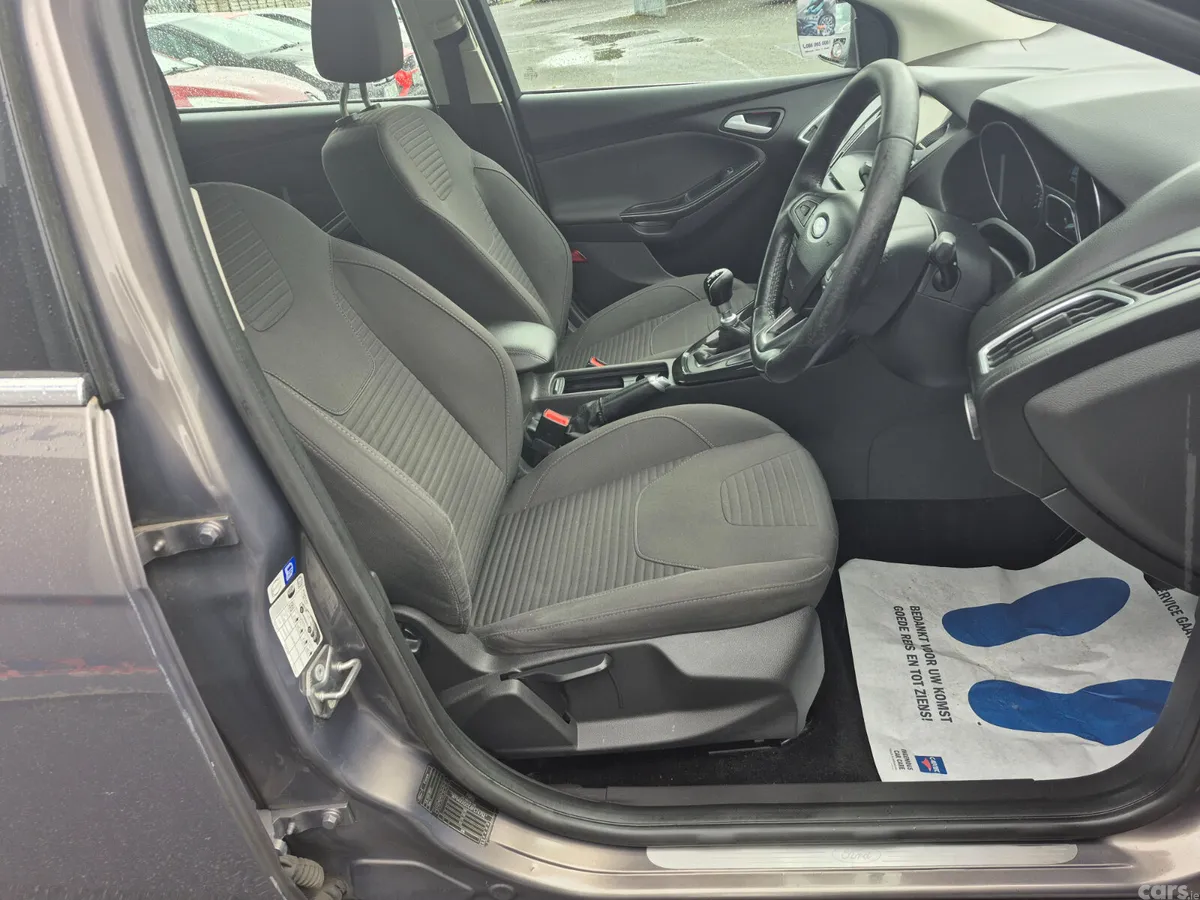 Ford Focus Saloon, Diesel, 2015, Brown