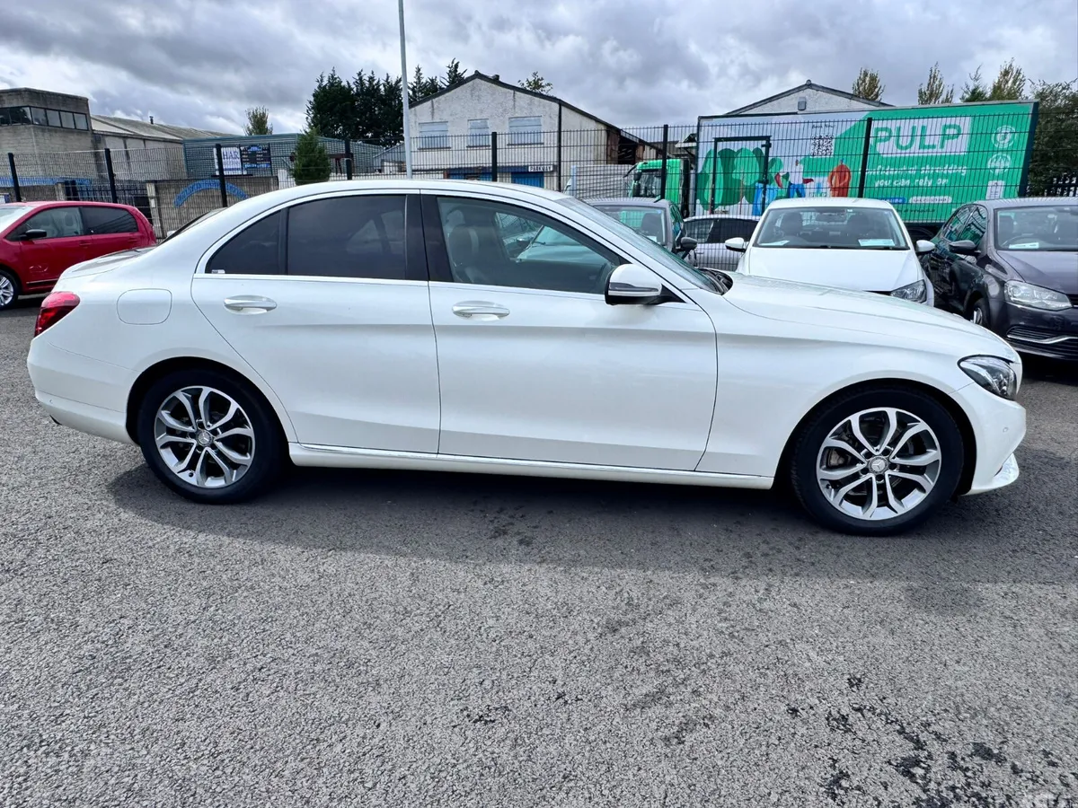 Mercedes-Benz C-Class Saloon, Petrol, 2016, White