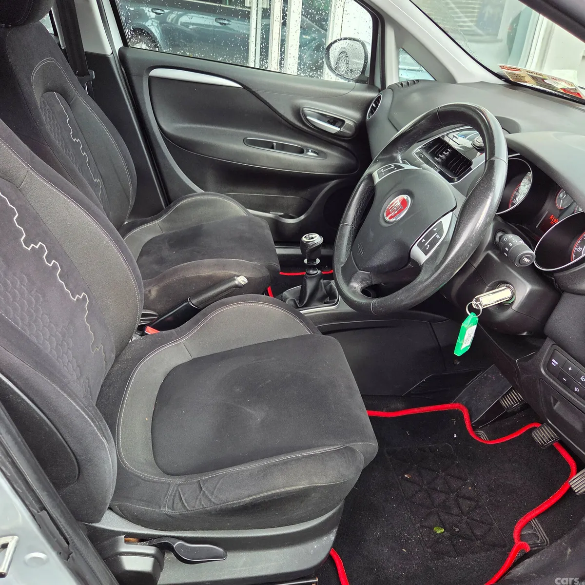 Fiat Punto Hatchback, Petrol, 2014, Grey