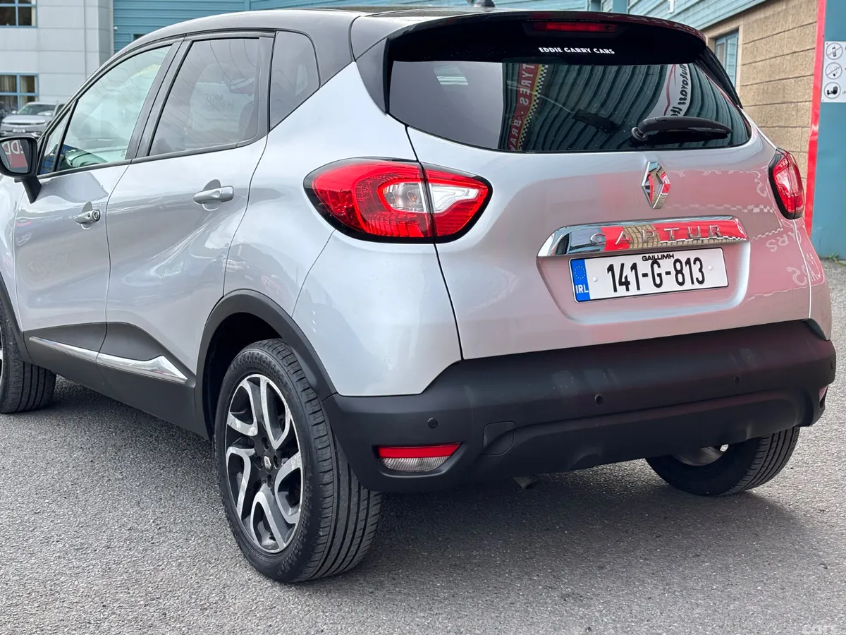 Renault Captur Hatchback, Diesel, 2014, Silver