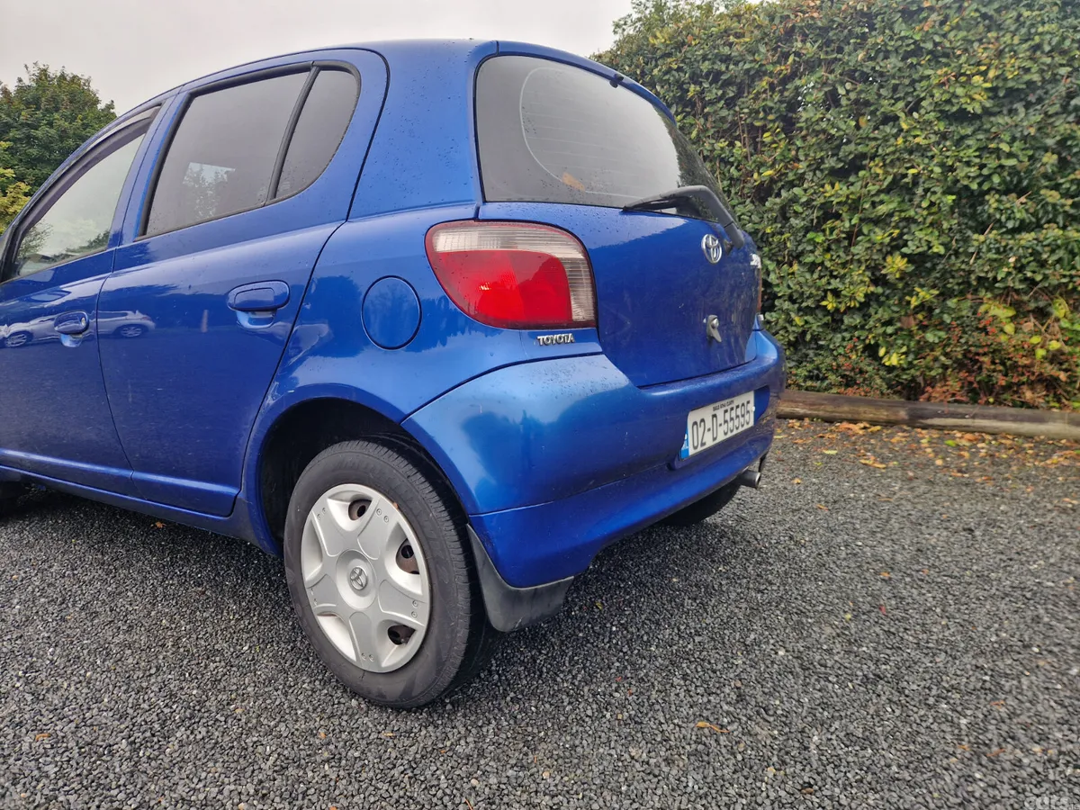 Toyota Yaris Hatchback, Petrol, 2002, Blue