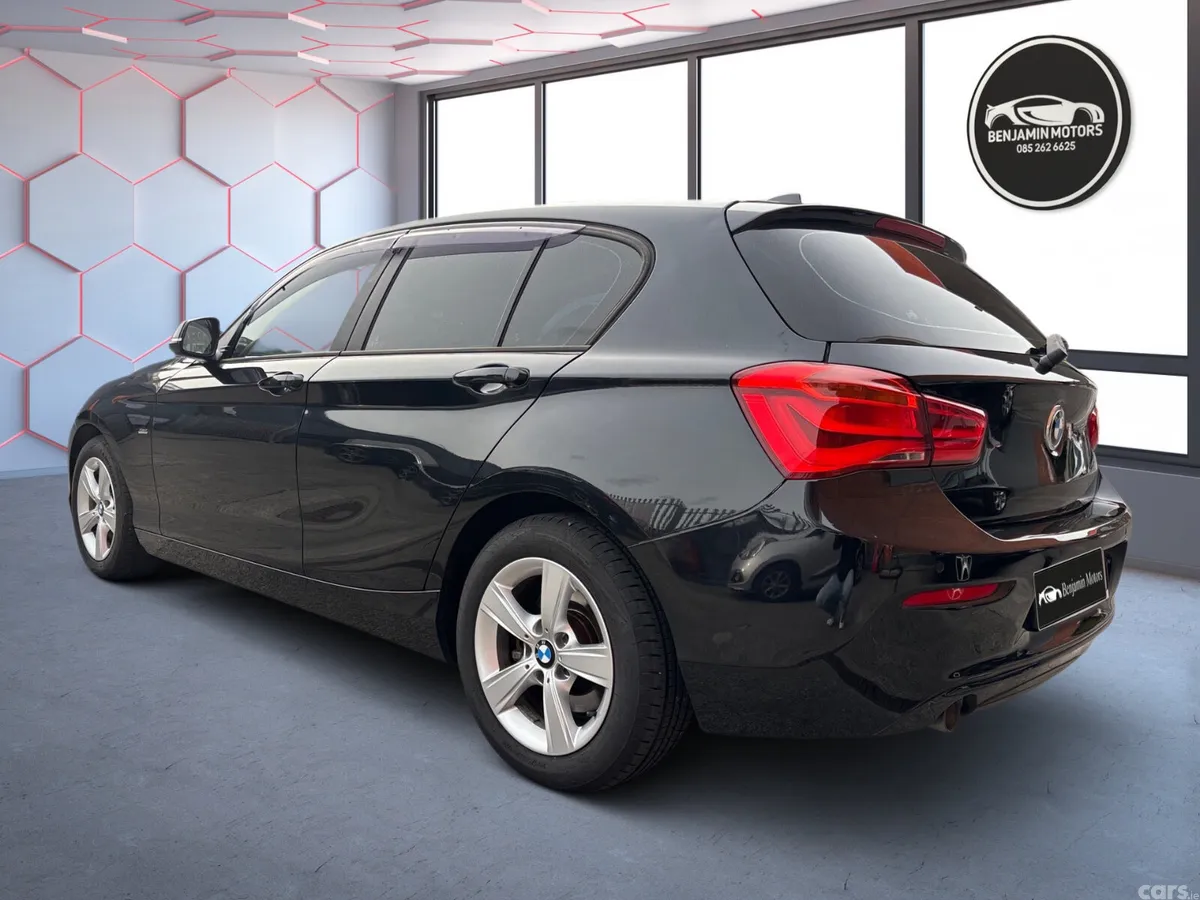 BMW 1-Series Hatchback, Diesel, 2016, Black