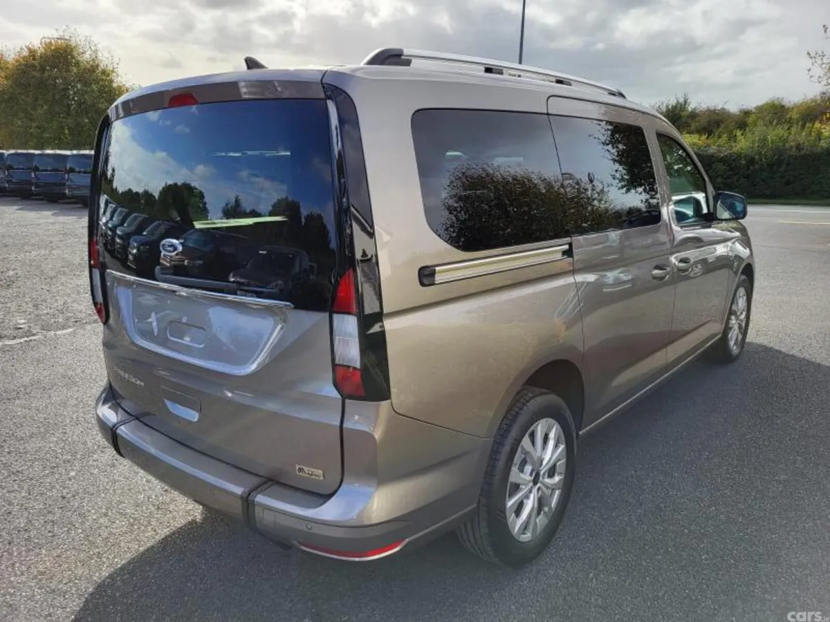 Ford Tourneo Connect MPV, Diesel, 2025, Gold