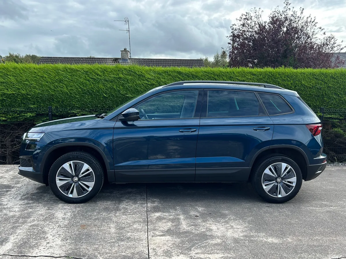 Skoda Karoq SUV, Diesel, 2022, Blue