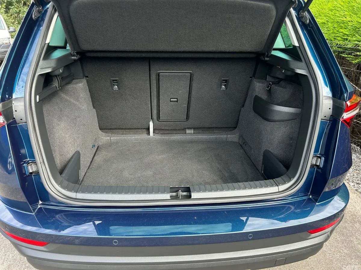 Skoda Karoq SUV, Diesel, 2022, Blue