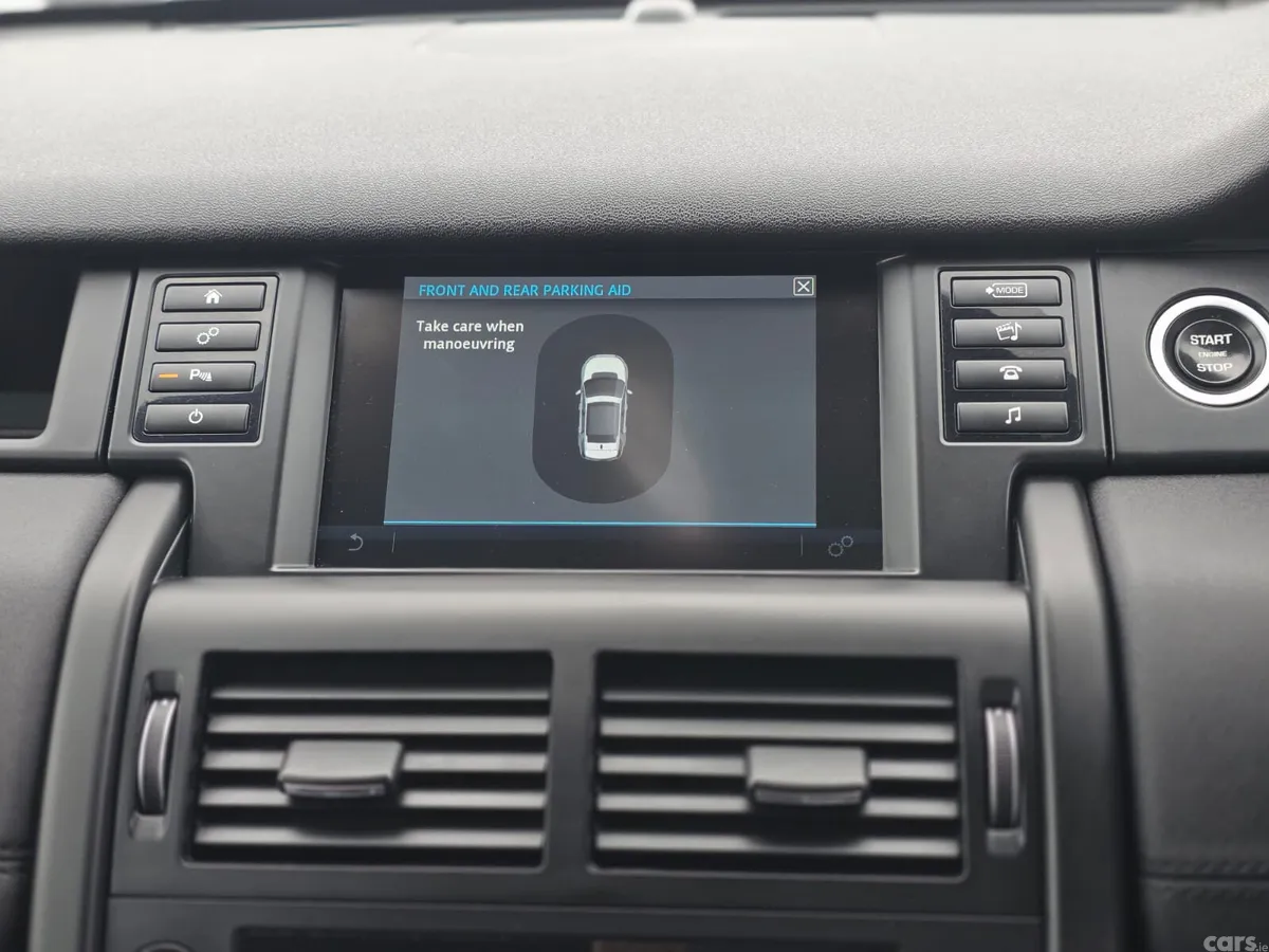 Land Rover Discovery Sport SUV, Diesel, 2015, White