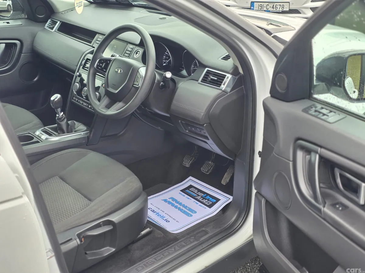 Land Rover Discovery Sport SUV, Diesel, 2015, White