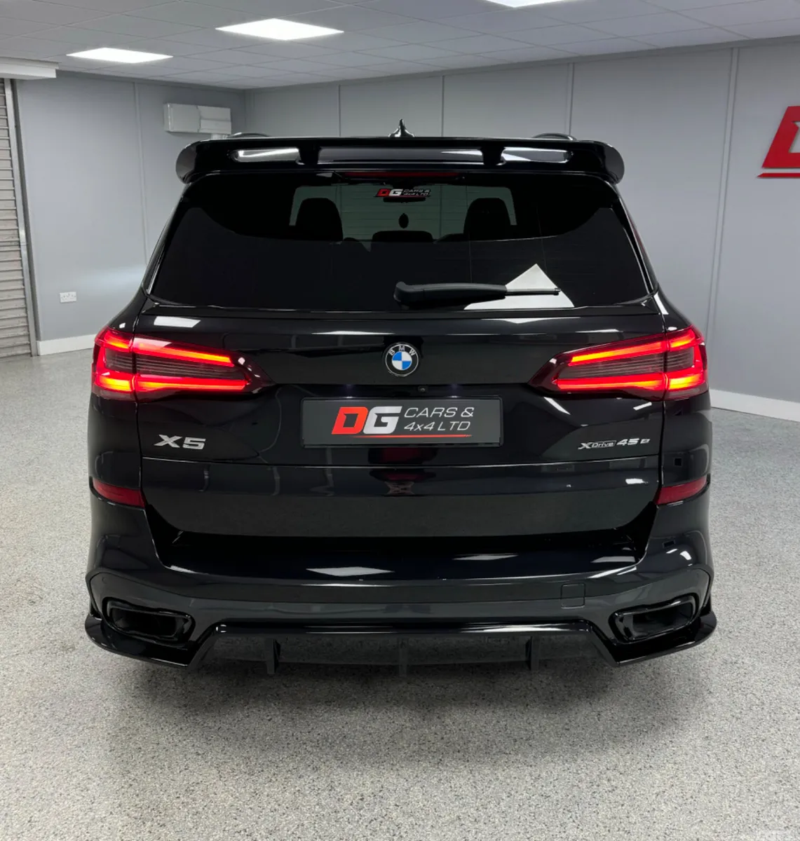 BMW X5 SUV, Petrol Hybrid, 2021, Black