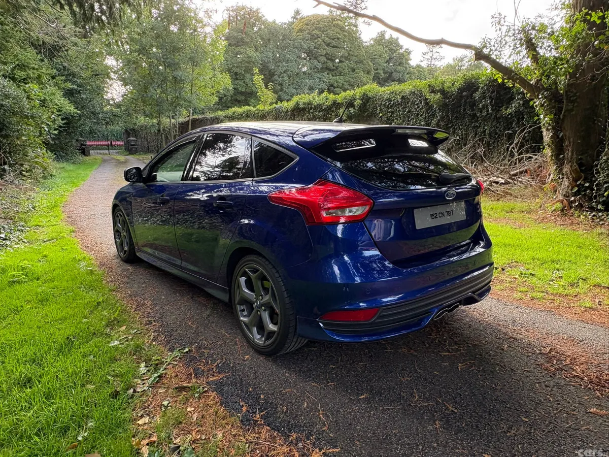 Ford Focus Hatchback, Diesel, 2015, Blue