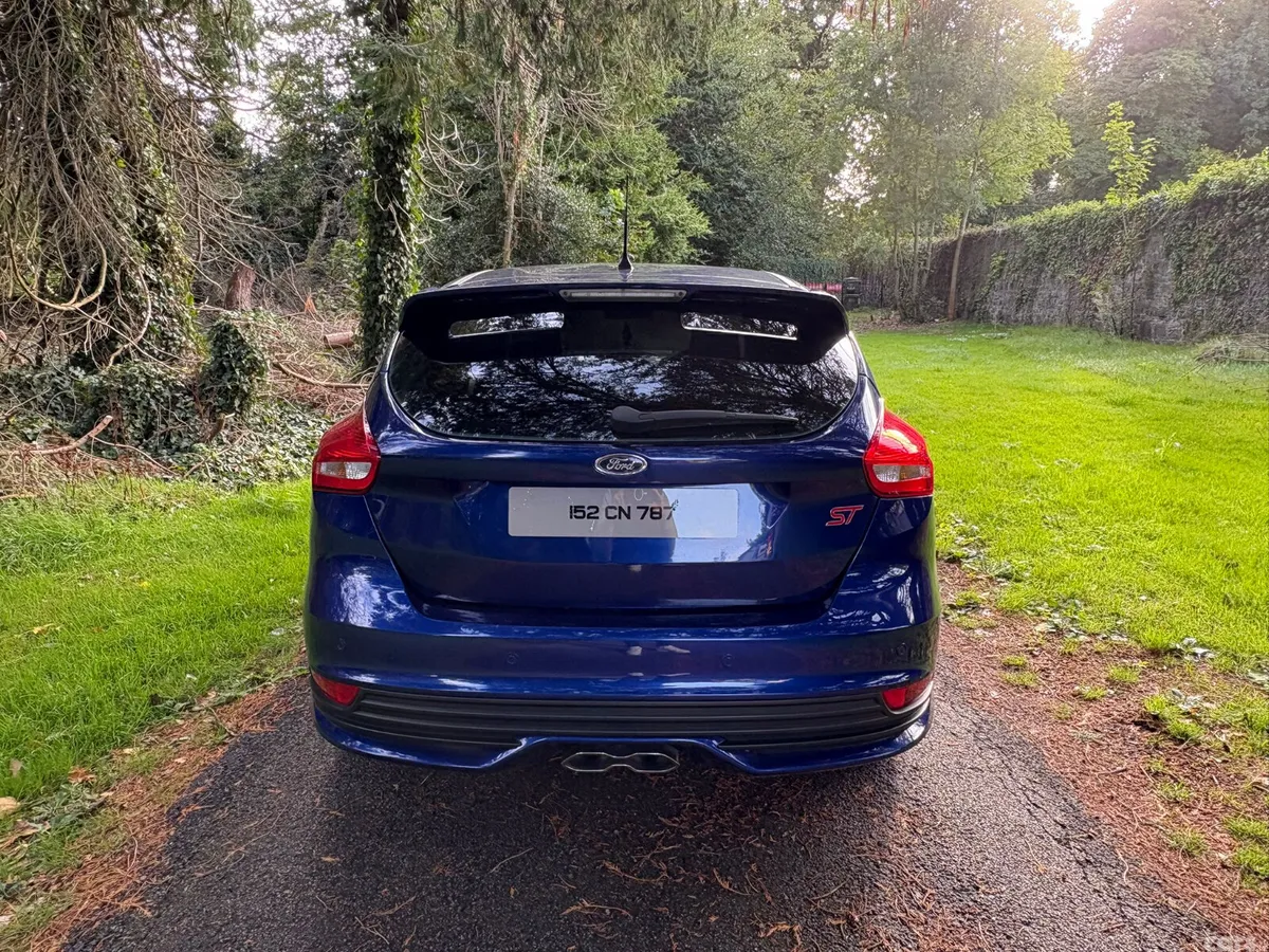 Ford Focus Hatchback, Diesel, 2015, Blue