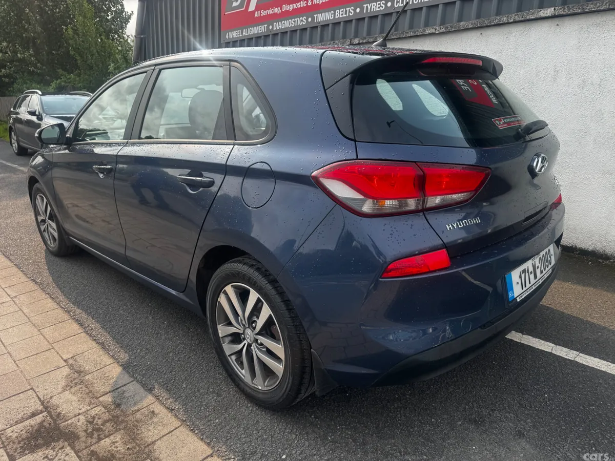 Hyundai i30 Hatchback, Diesel, 2017, Blue