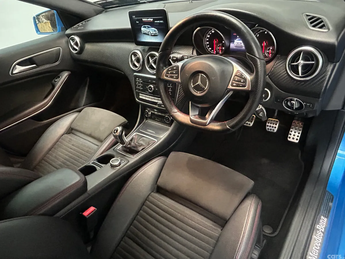 Mercedes-Benz A-Class Hatchback, Diesel, 2017, Blue