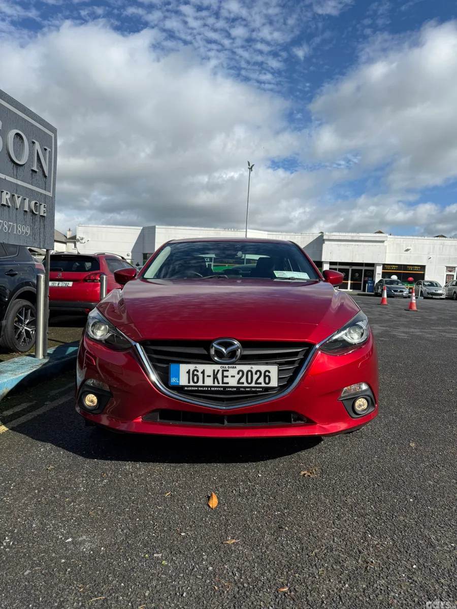 Mazda Mazda3 Saloon, Diesel, 2016, Red