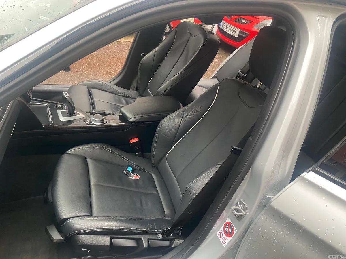 BMW 3-Series Estate, Diesel, 2017, Grey