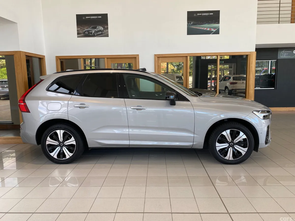Volvo XC60 SUV, Petrol Plug-in Hybrid, 2023, Grey
