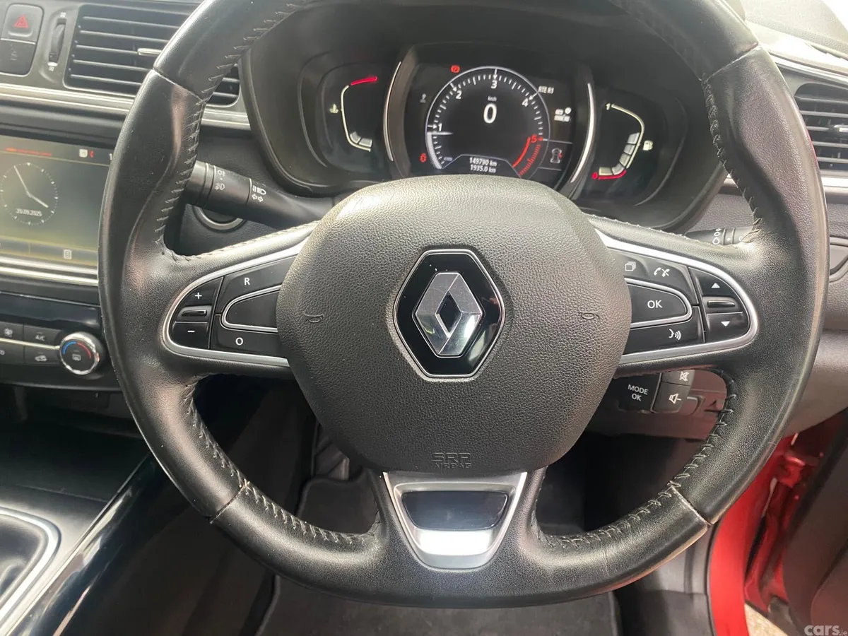 Renault Kadjar SUV, Diesel, 2016, Red