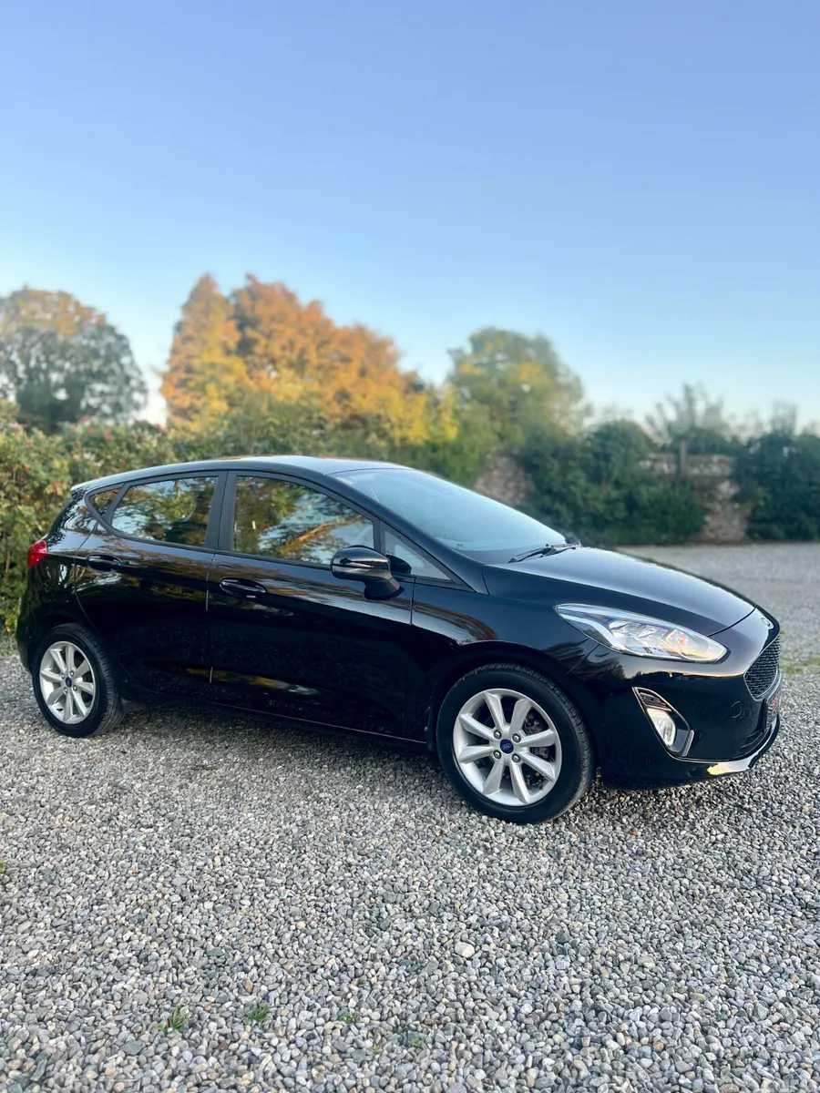 Ford Fiesta Hatchback, Petrol, 2019, Black