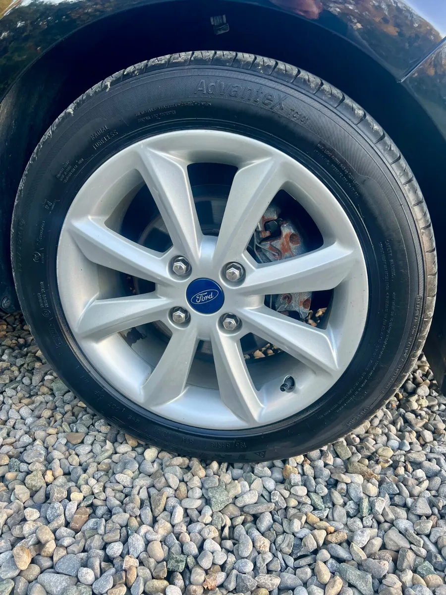 Ford Fiesta Hatchback, Petrol, 2019, Black