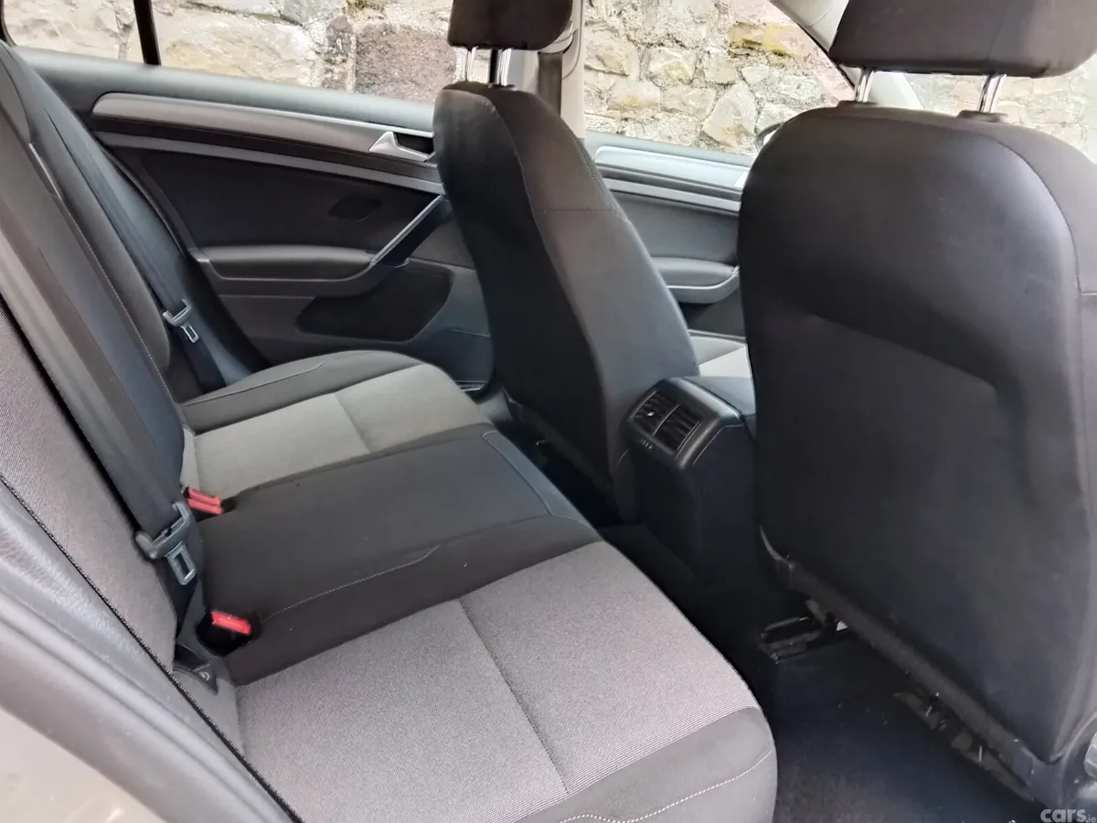 Volkswagen Golf Estate, Diesel, 2015, Silver