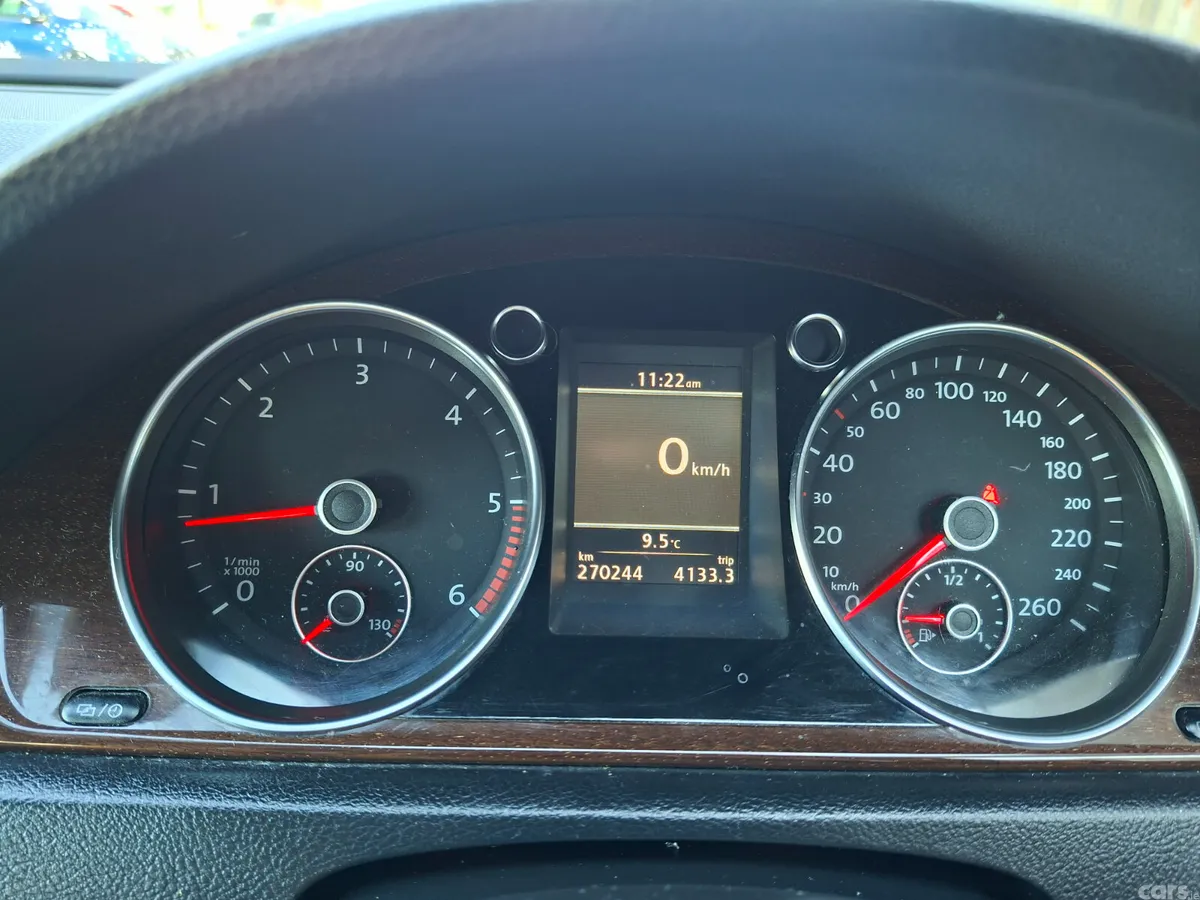 Volkswagen Passat Saloon, Diesel, 2014, Brown