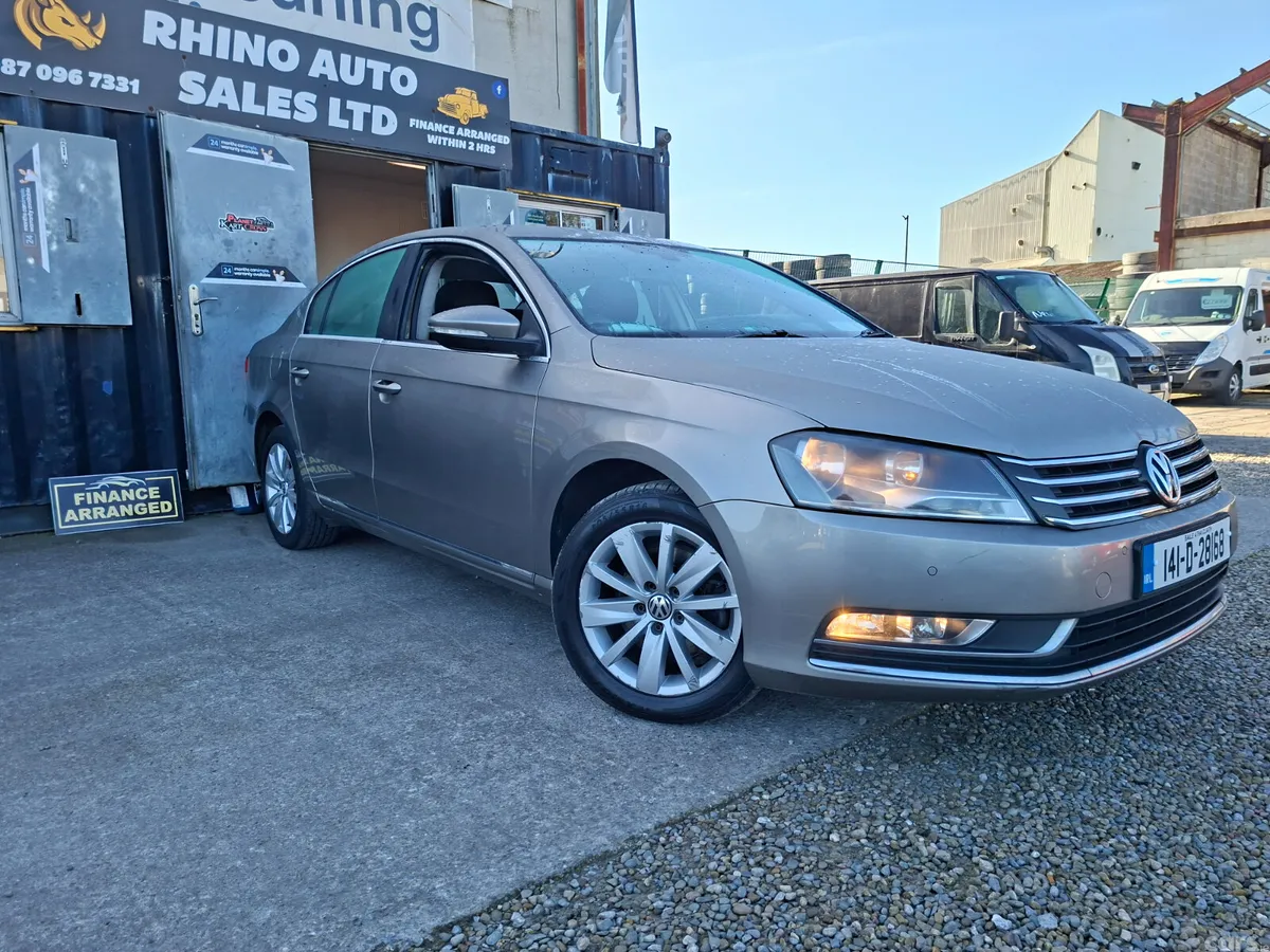 Volkswagen Passat Saloon, Diesel, 2014, Brown