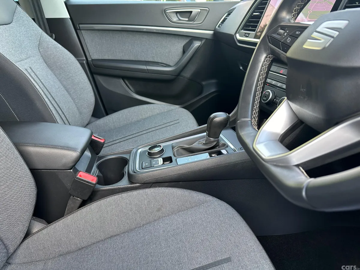 SEAT Ateca SUV, Petrol, 2023, Grey