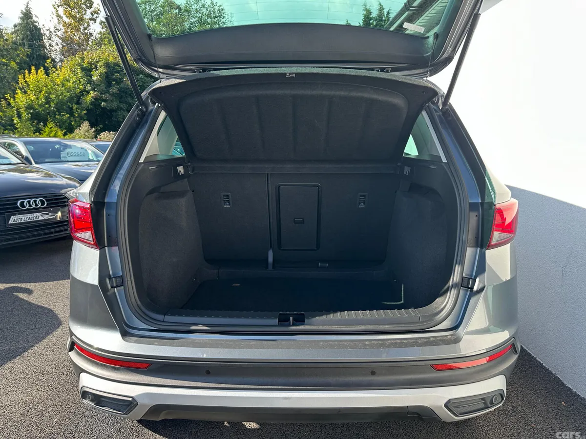 SEAT Ateca SUV, Petrol, 2023, Grey