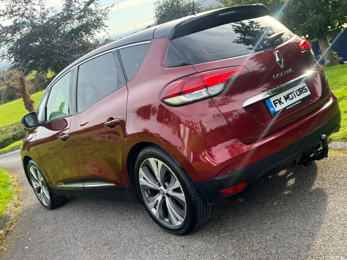 Renault Scenic MPV, Diesel, 2018, Red
