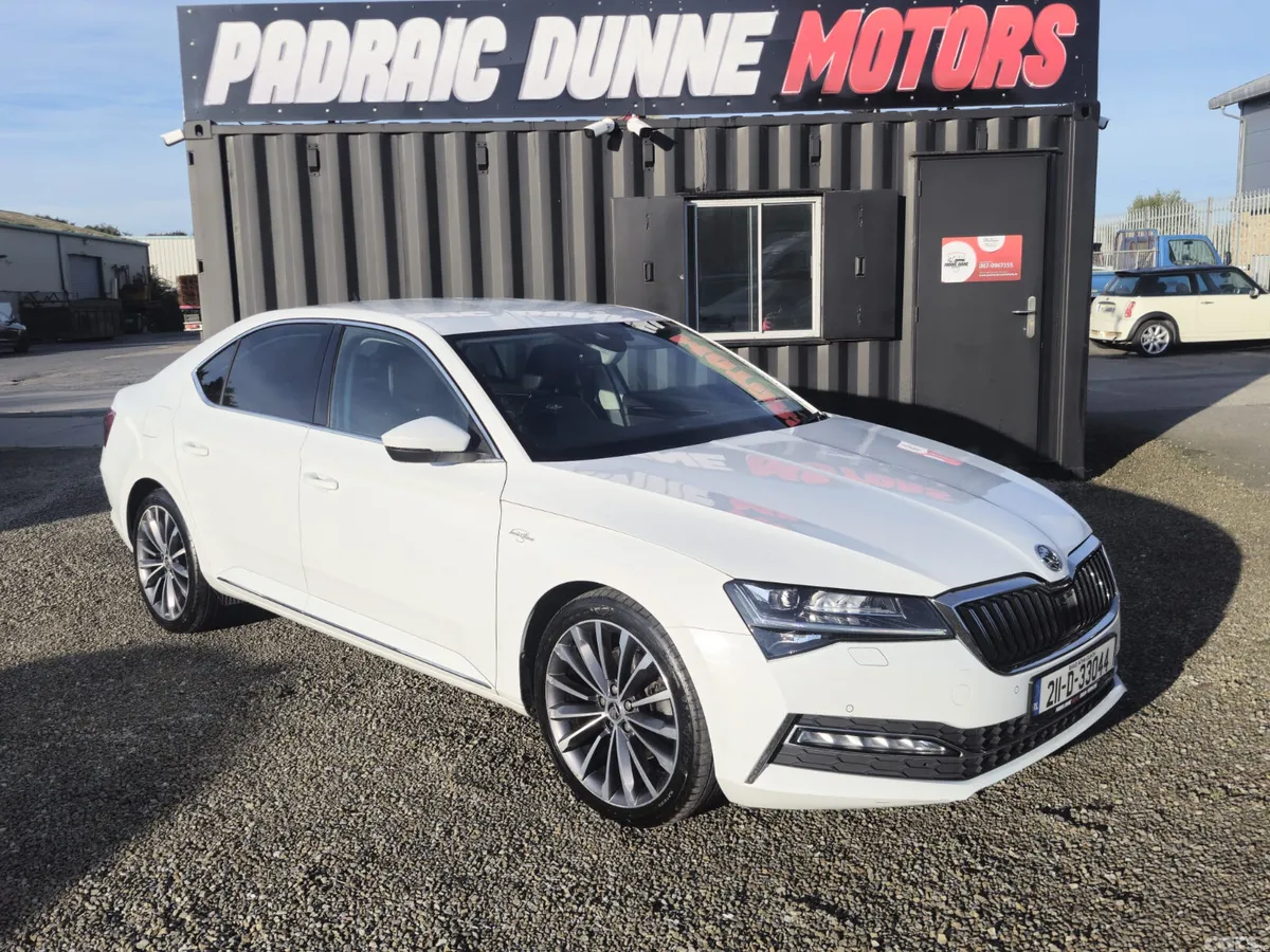 Skoda Superb Saloon, Diesel, 2021, White