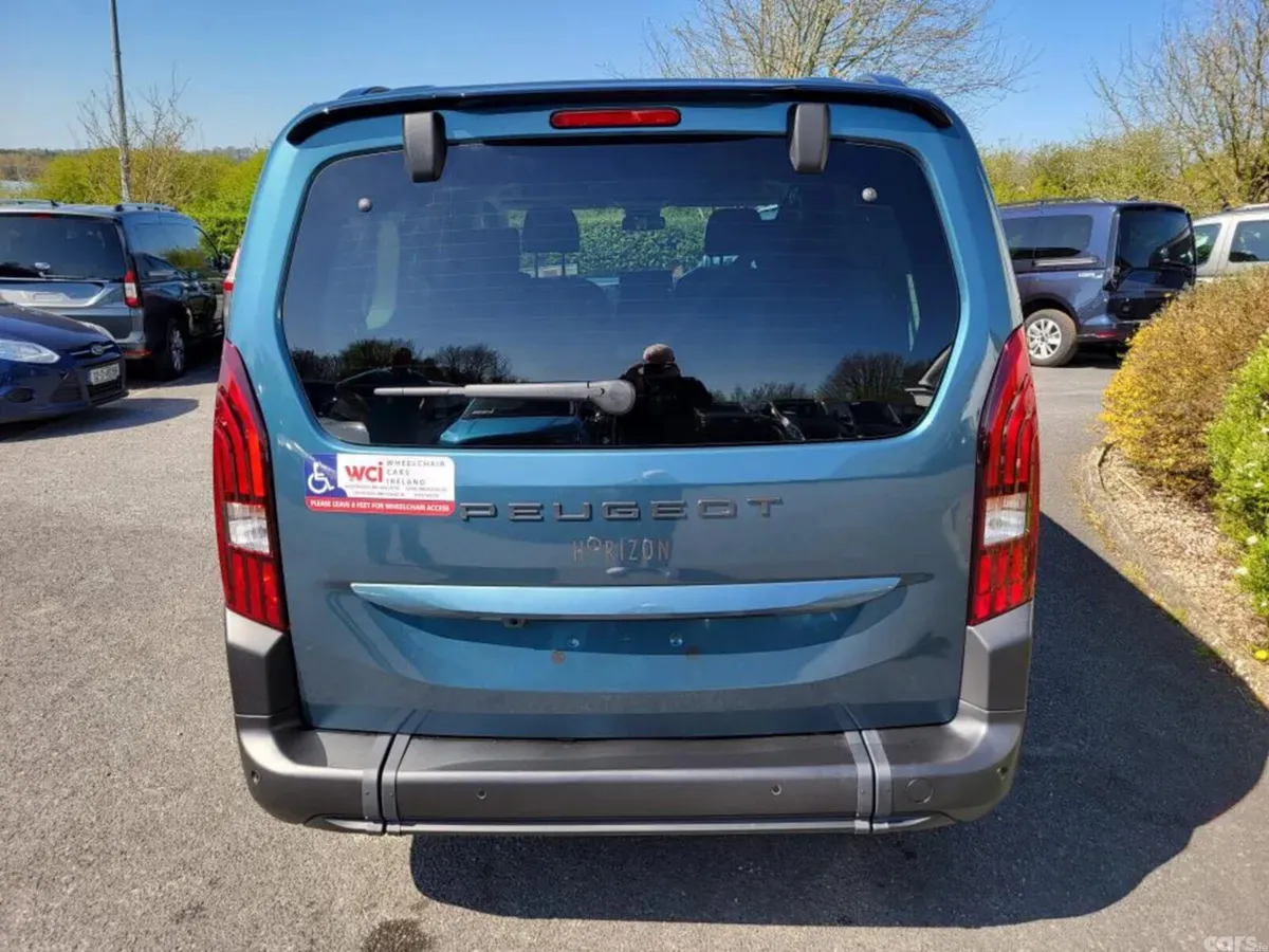 Peugeot Rifter MPV, Diesel, 2026, Blue
