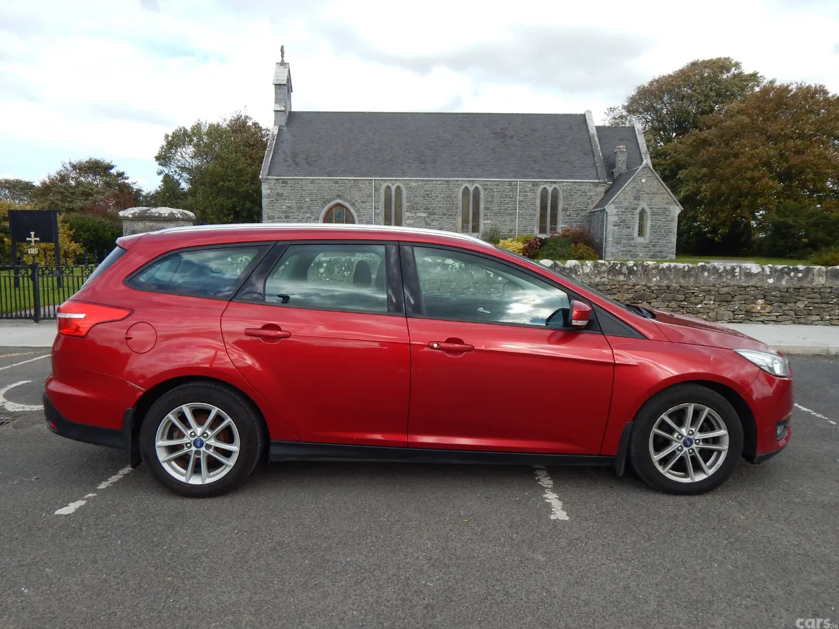 Ford Focus Estate, Diesel, 2015, Red