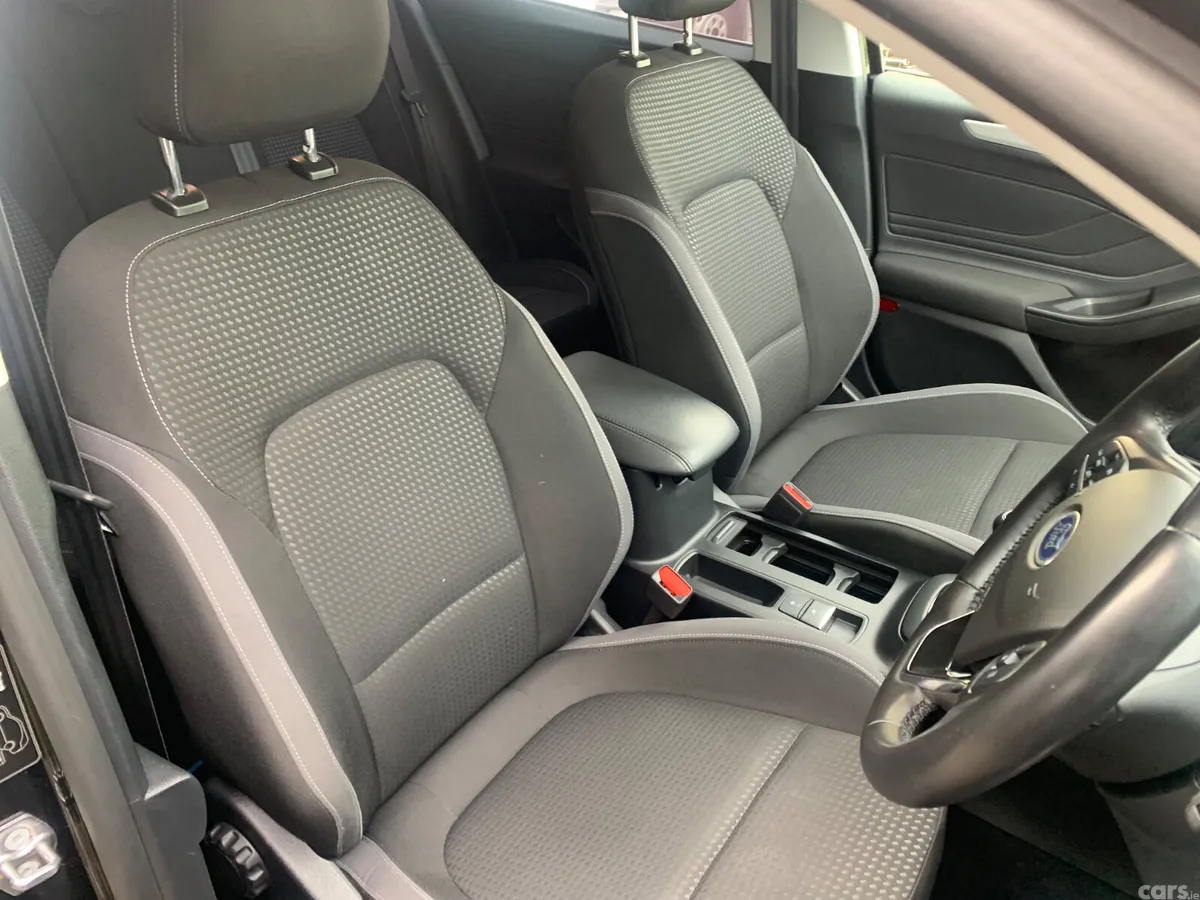 Ford Focus Estate, Diesel, 2022, Black