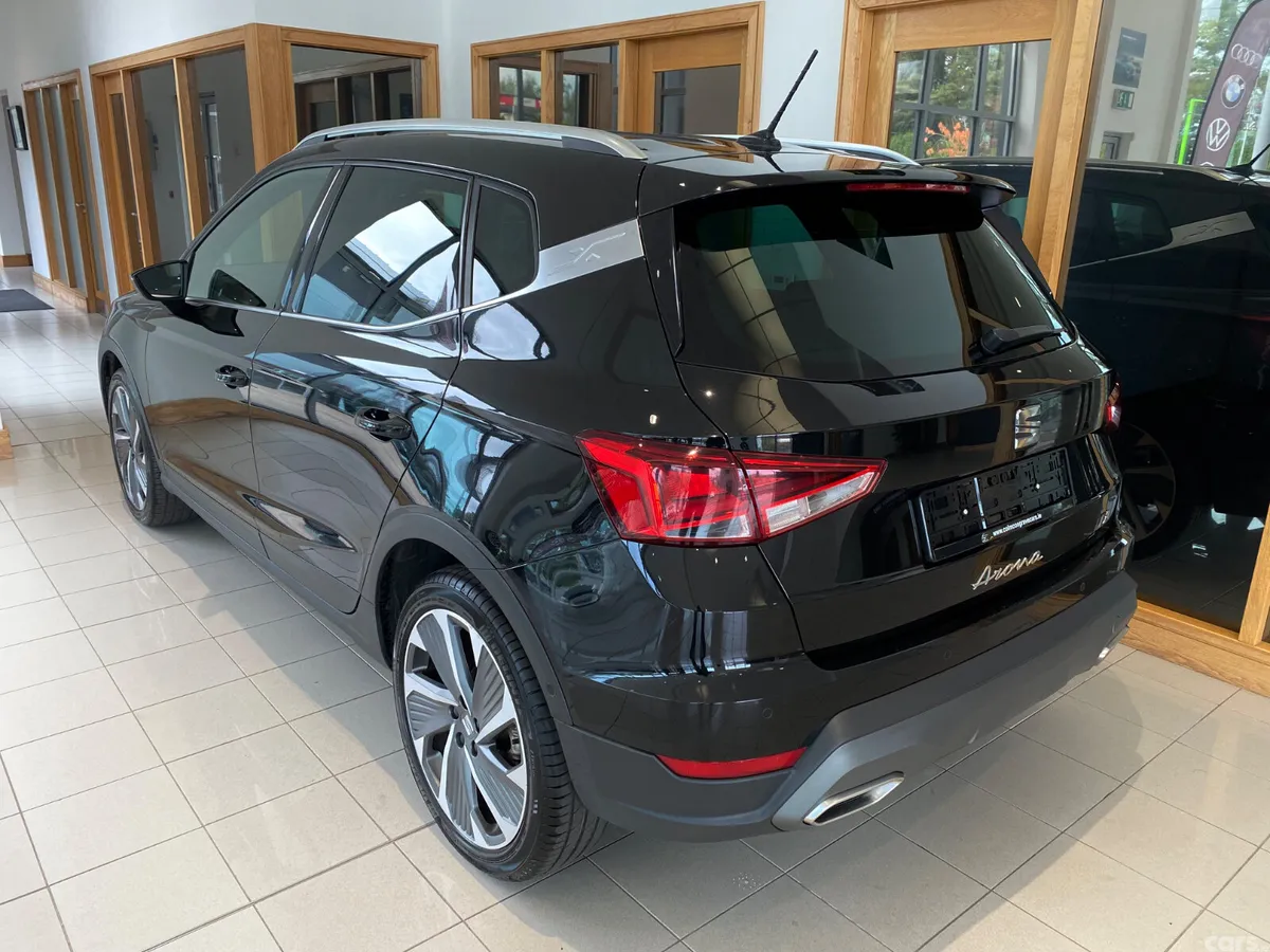 SEAT Arona SUV, Petrol, 2023, Black