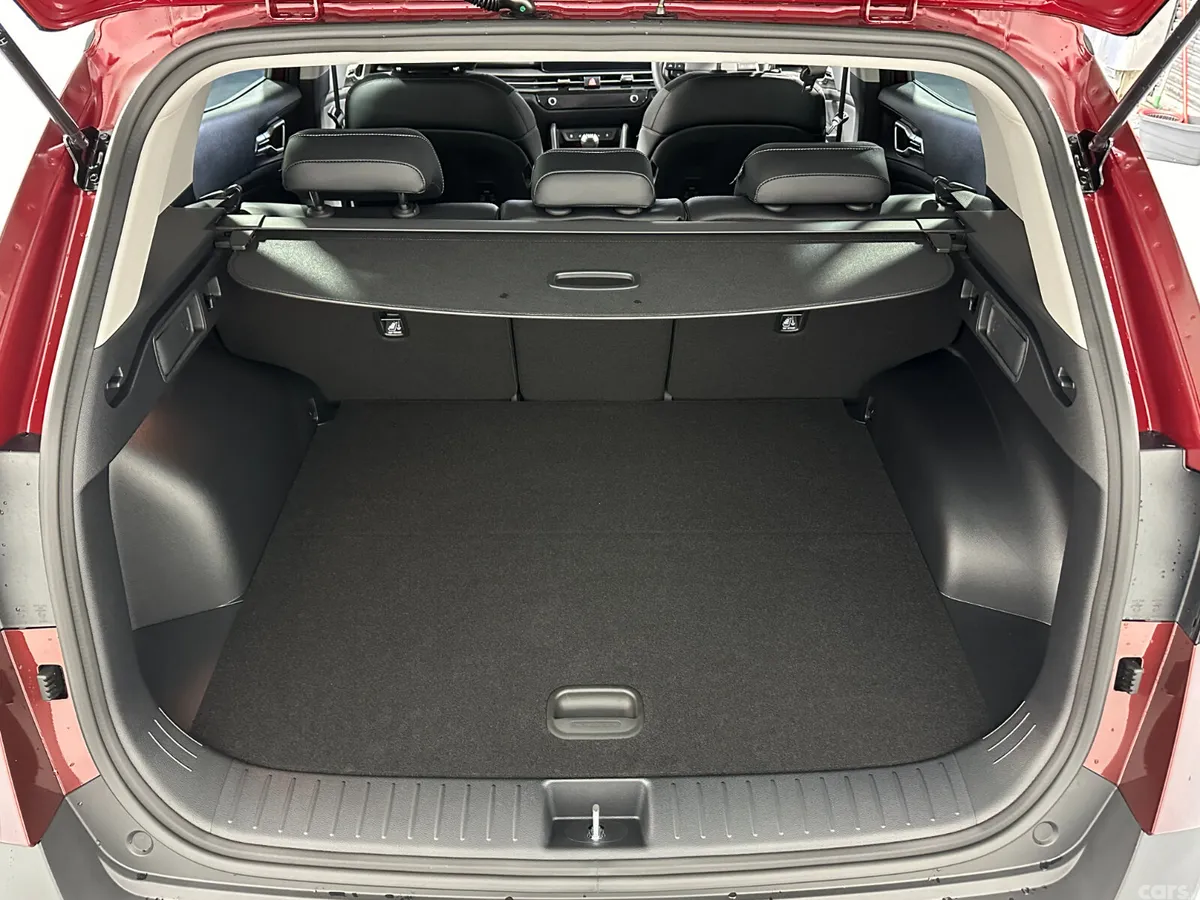 Kia Sportage SUV, Diesel Hybrid, 2026, Red