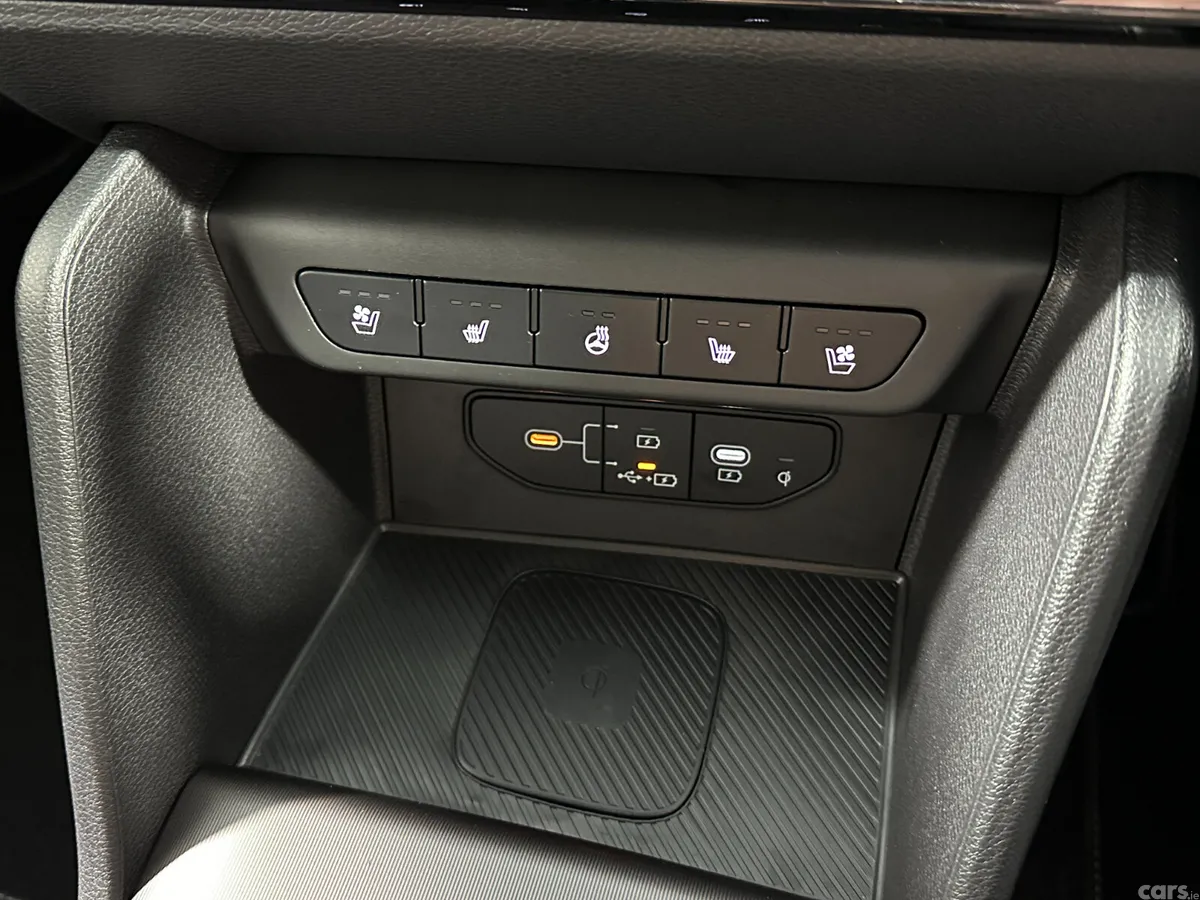 Kia Sportage SUV, Diesel Hybrid, 2026, Red