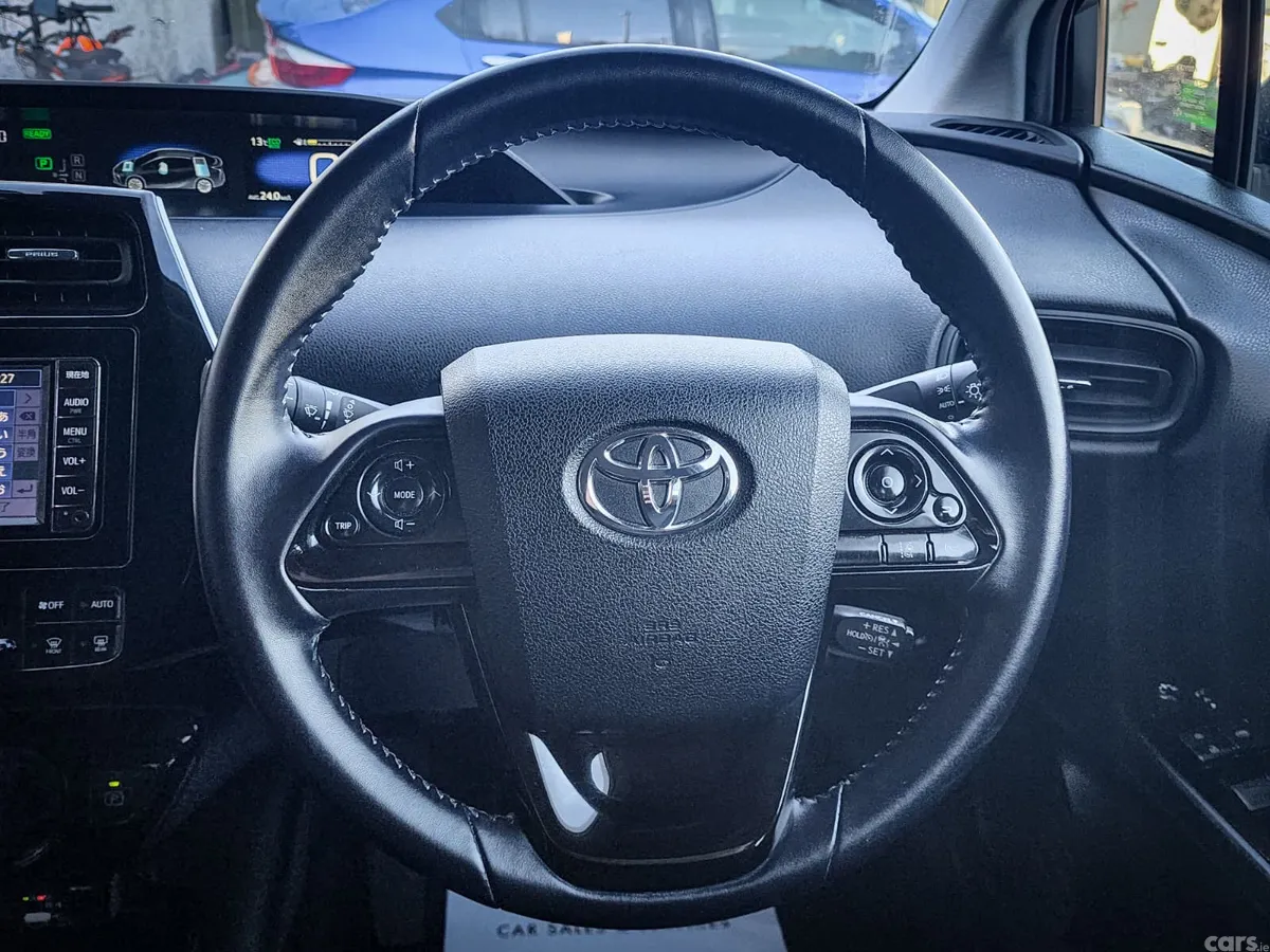 Toyota Prius Hatchback, Petrol, 2020, Silver