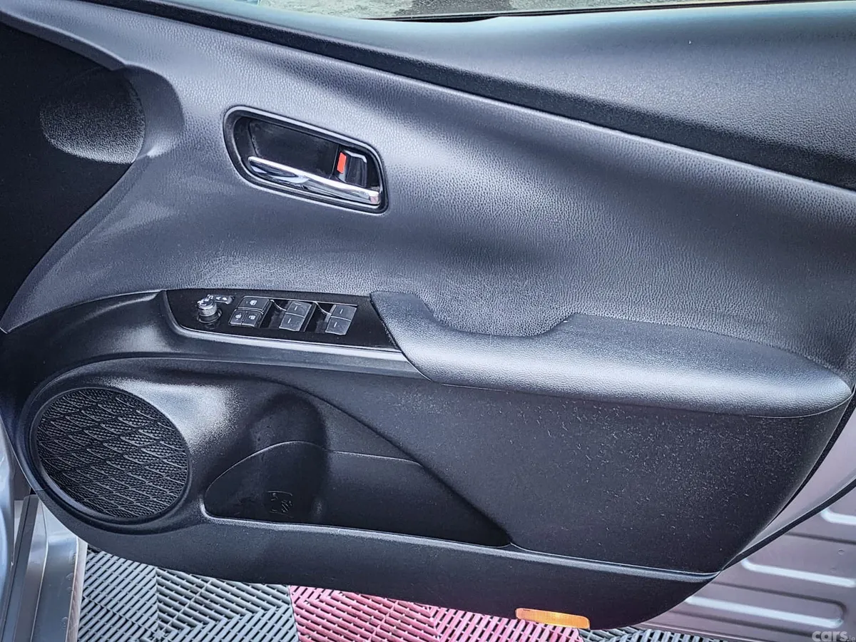 Toyota Prius Hatchback, Petrol, 2020, Silver