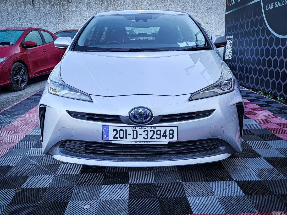 Toyota Prius Hatchback, Petrol, 2020, Silver
