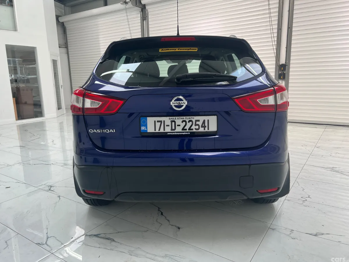 Nissan Qashqai SUV, Diesel, 2017, Blue