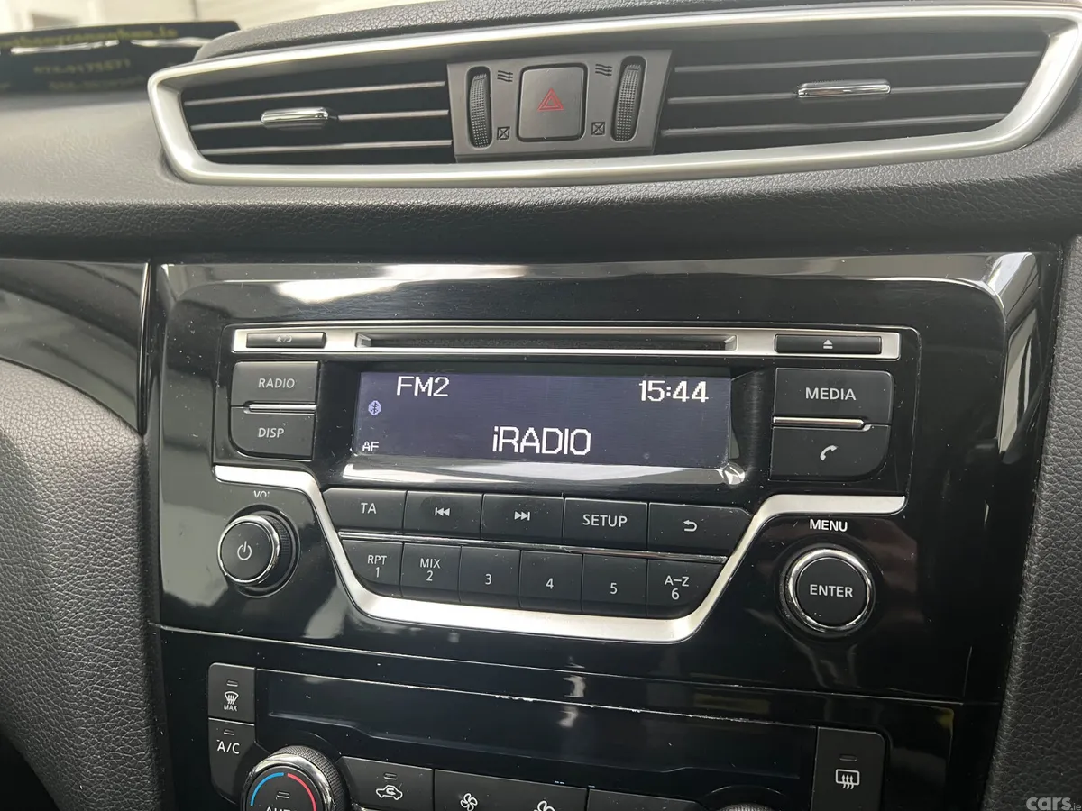 Nissan Qashqai SUV, Diesel, 2017, Blue