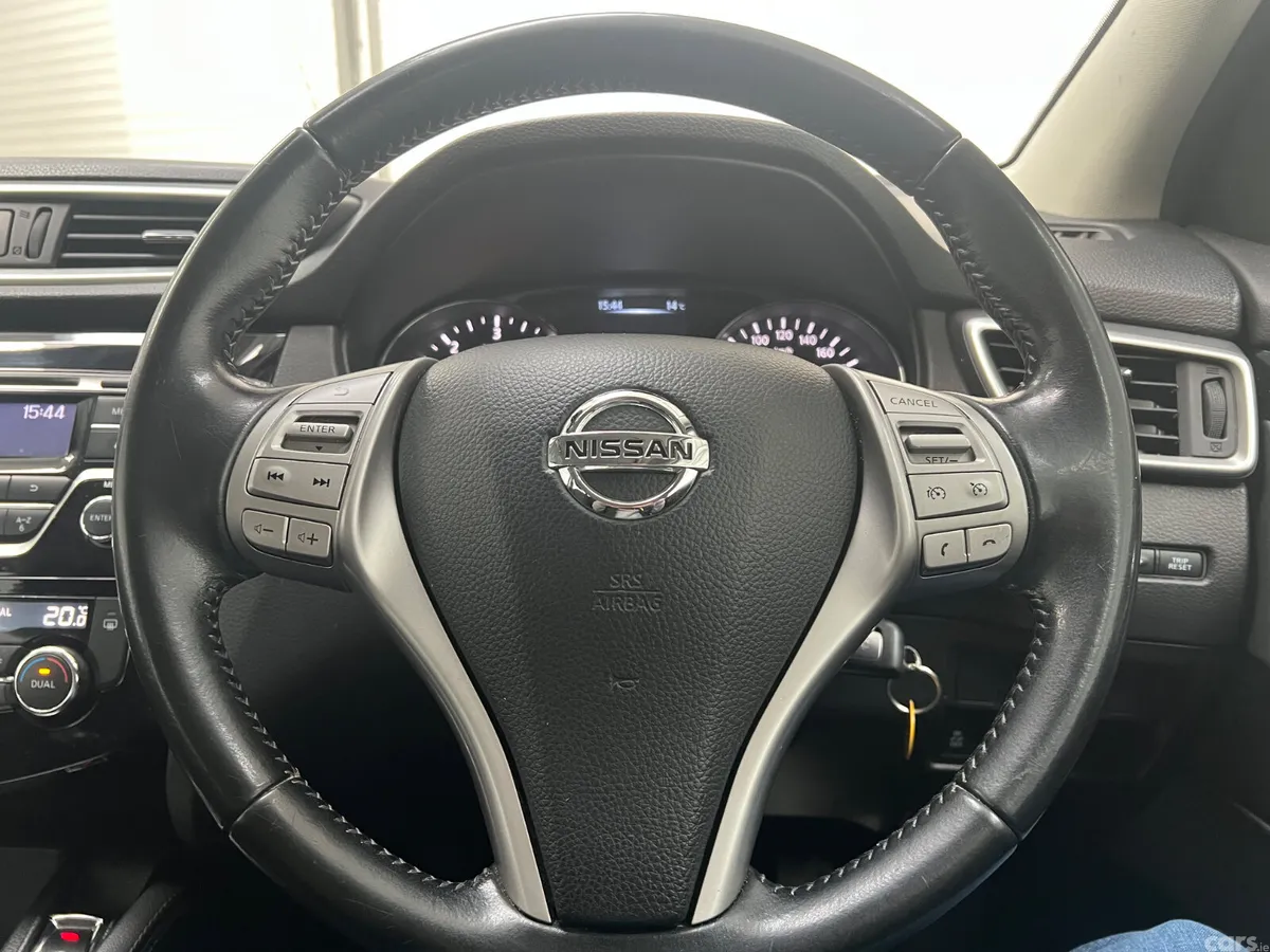 Nissan Qashqai SUV, Diesel, 2017, Blue