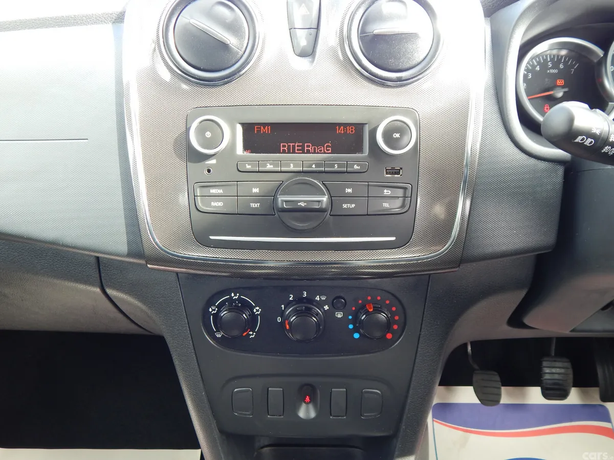 Dacia Sandero Stepway Hatchback, Diesel, 2018, Black