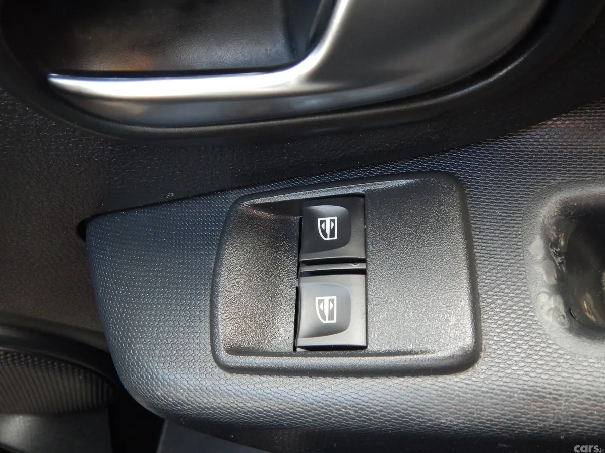Dacia Sandero Stepway Hatchback, Diesel, 2018, Black