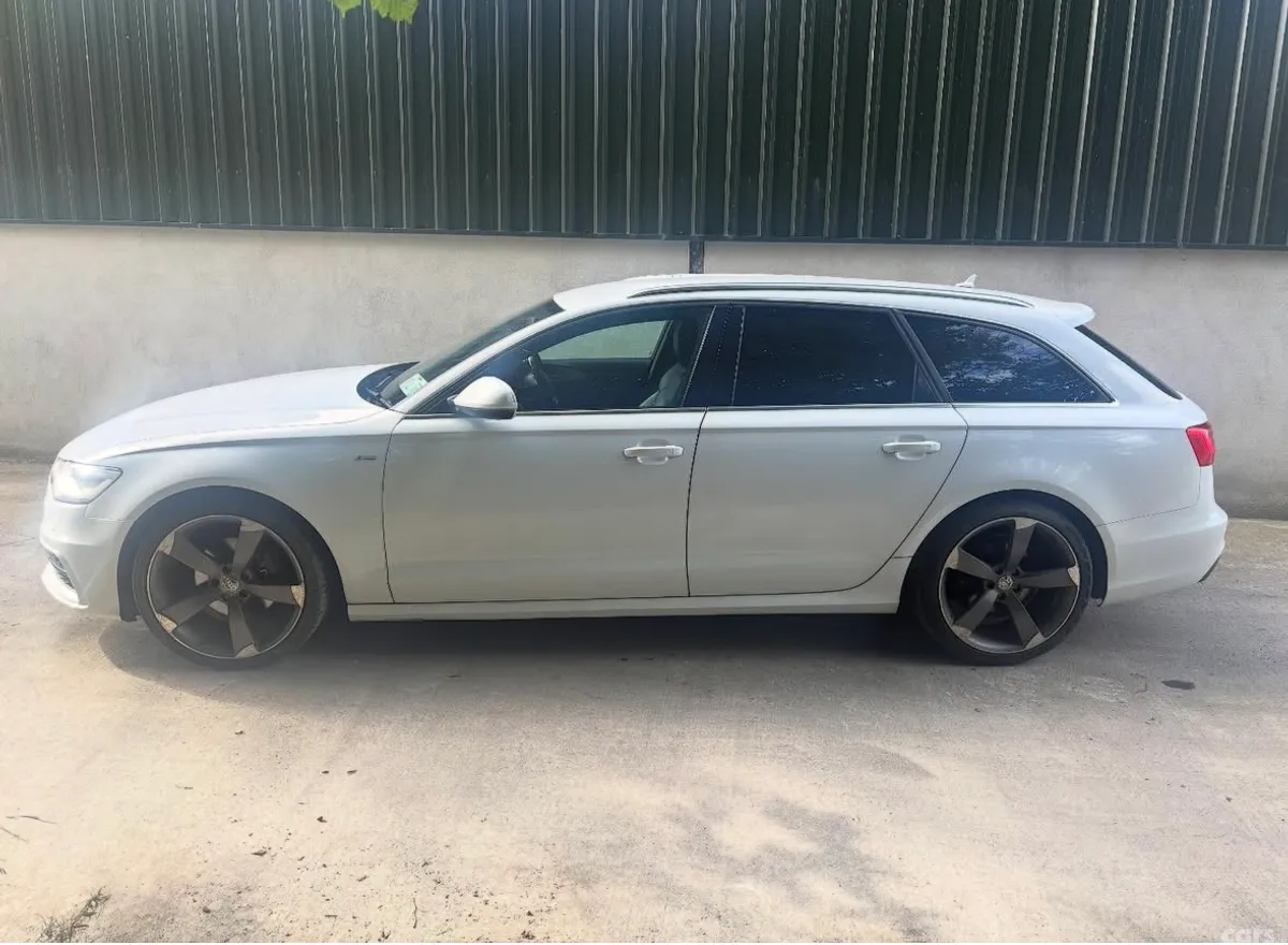 Audi A6 Estate, Diesel, 2012, White