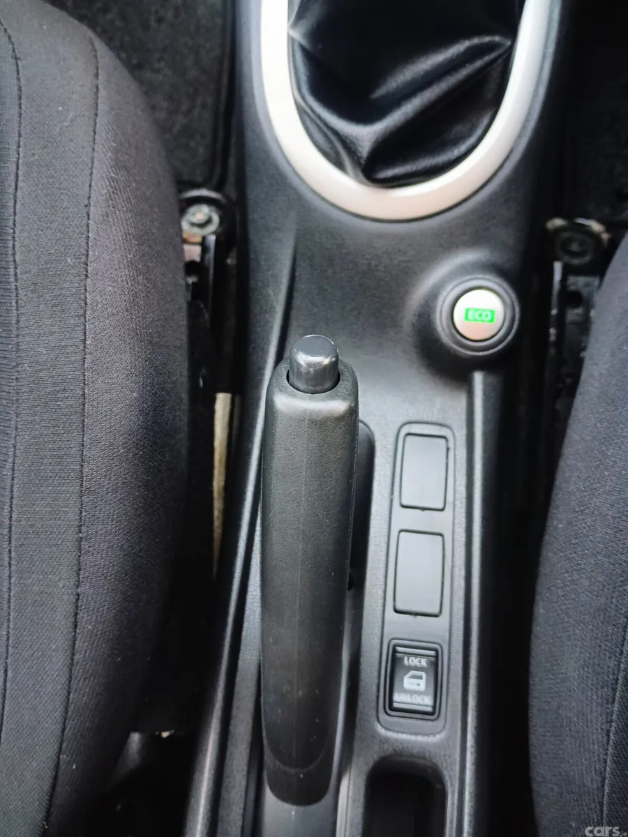 Nissan Note MPV, Diesel, 2015, Red