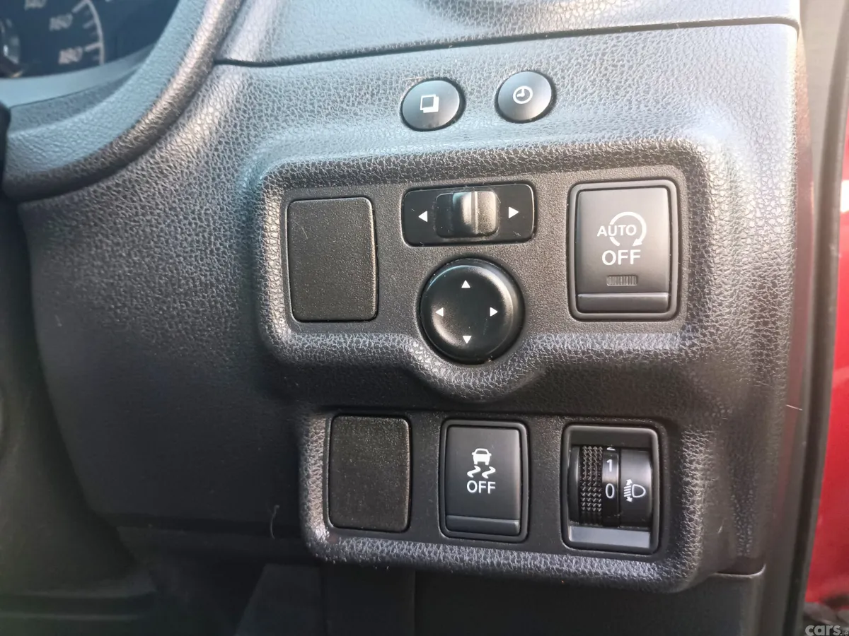 Nissan Note MPV, Diesel, 2015, Red