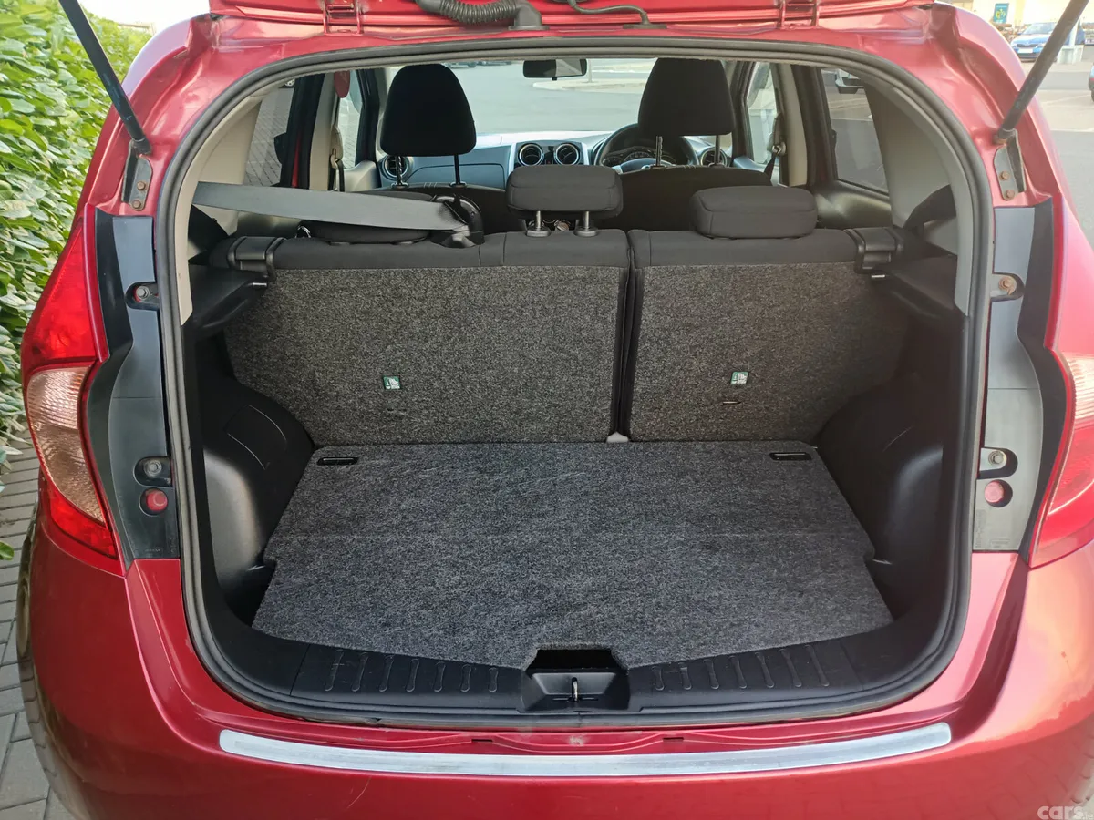 Nissan Note MPV, Diesel, 2015, Red