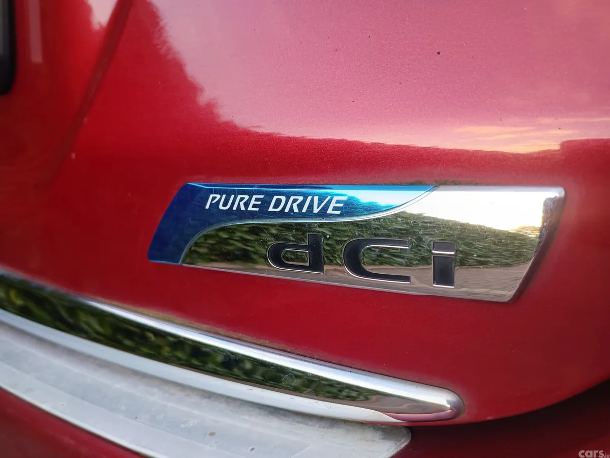 Nissan Note MPV, Diesel, 2015, Red