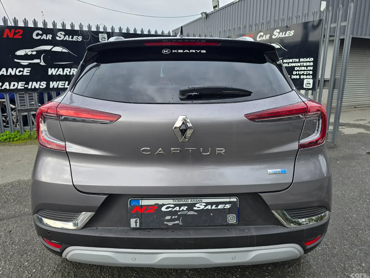 Renault Captur Hatchback, Petrol Plug-in Hybrid, 2021, Grey