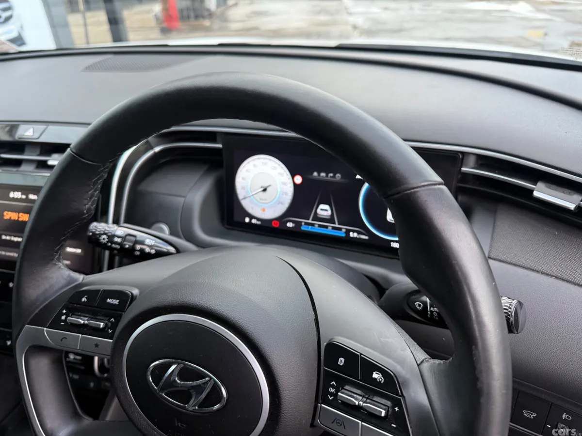 Hyundai Tucson SUV, Diesel, 2022, White